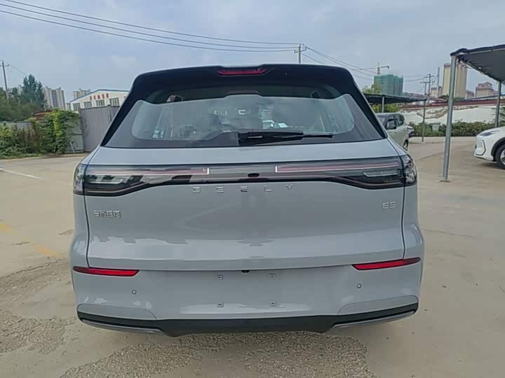Geely Galaxy E5, 2026 — фото 6 из 9
