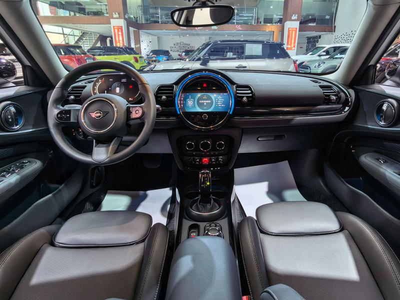 Mini Clubman, 2024 — фото 9 из 12