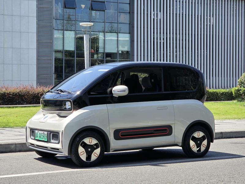 Baojun KiWi EV, 2022 — купить в Москве под ключ