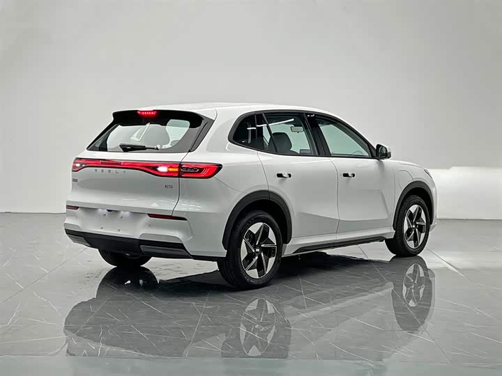 Geely Galaxy E5, 2026 — фото 6 из 9
