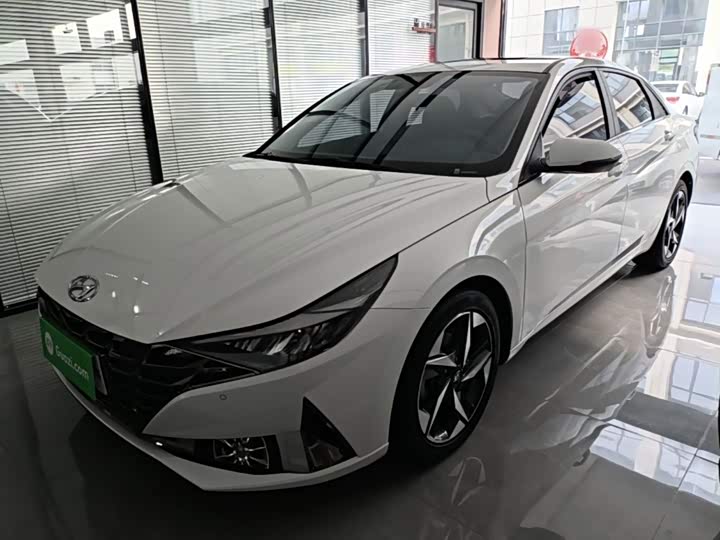 Hyundai Elantra N line, 2023 — фото 2 из 9