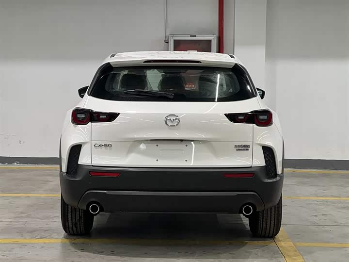 Mazda CX-50, 2023 — фото 6 из 9