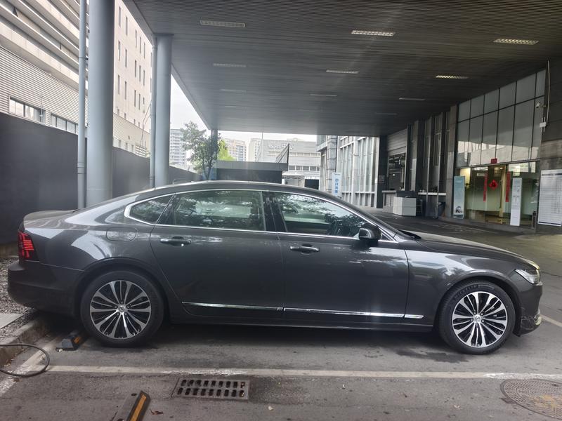 Volvo S90, 2025 — фото 5 из 11