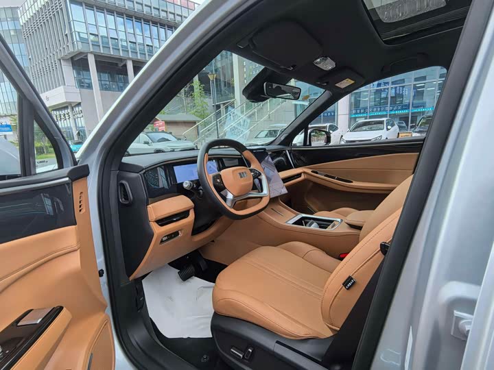 Geely Galaxy L7, 2026 — фото 7 из 9
