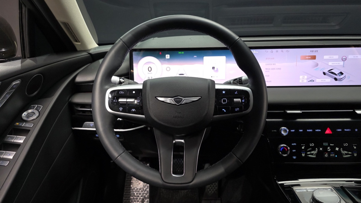 Genesis G80, 2025 — фото 12 из 12