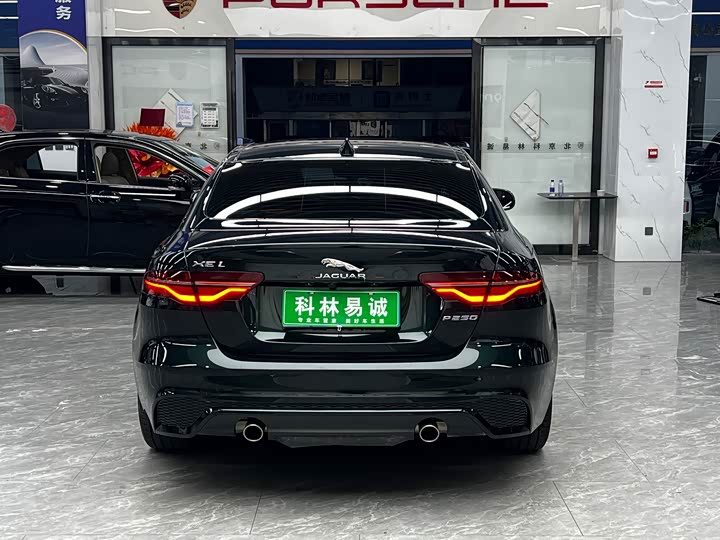 Jaguar XE L, 2022 — фото 5 из 9