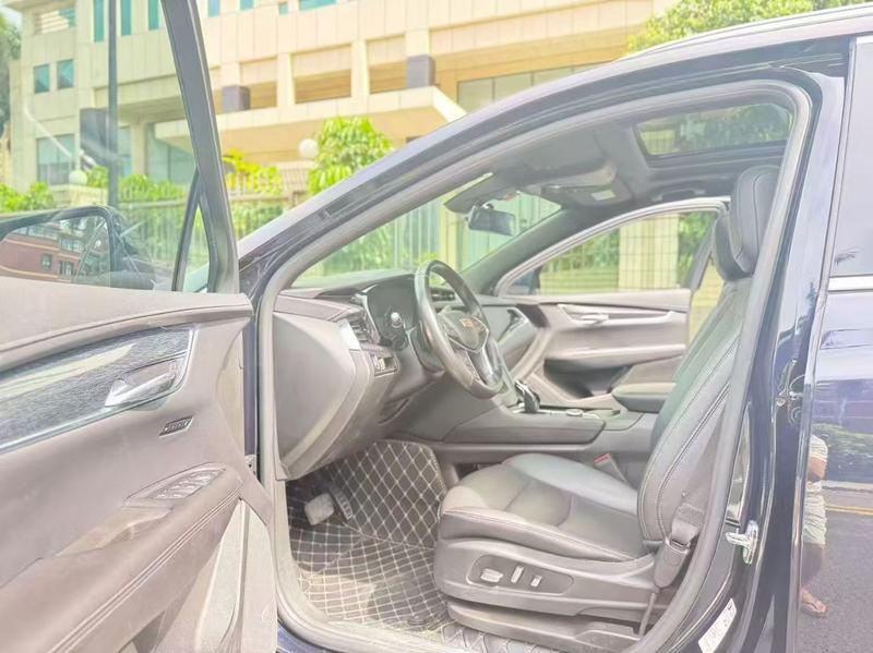 Cadillac XT5, 2021 — фото 8 из 10