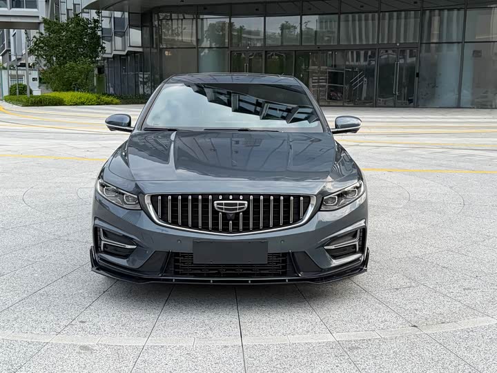 Geely Preface, 2023 — фото 2 из 9