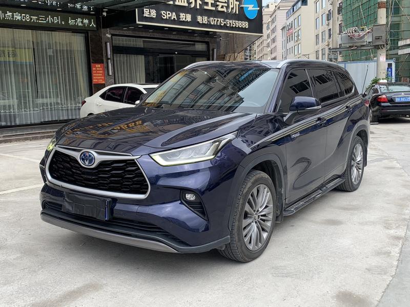 Toyota Highlander, 2021 — купить в Саратове под ключ