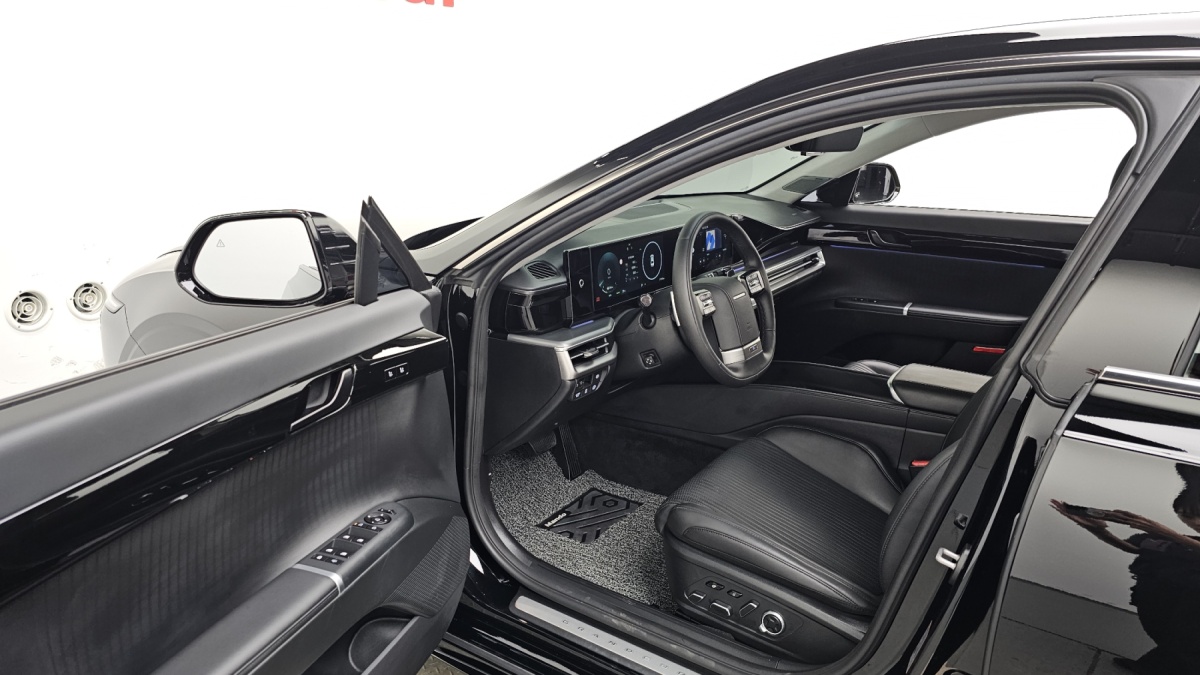 Hyundai Grandeur, 2023 — фото 10 из 12