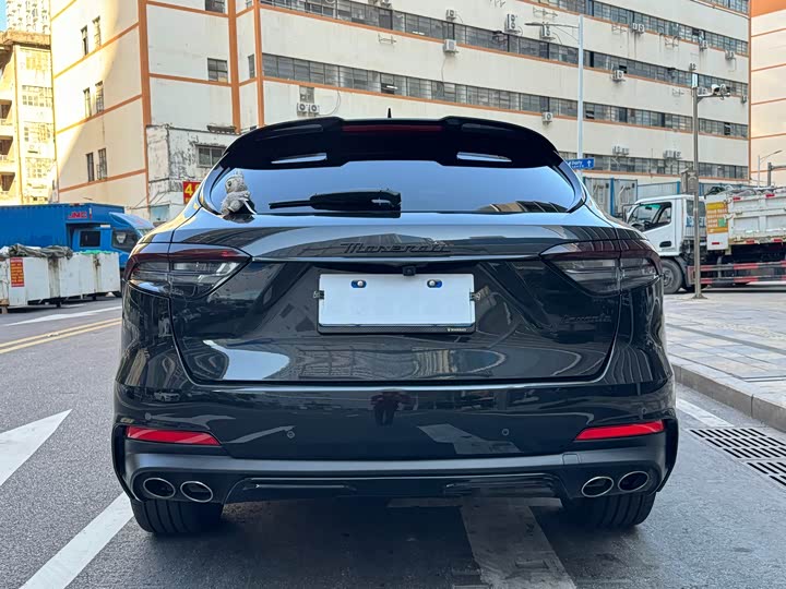 Maserati Levante, 2021 — фото 5 из 9