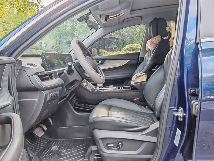 Chery Tiggo 8 Plus Hybrid, 2023 — фото 4 из 9