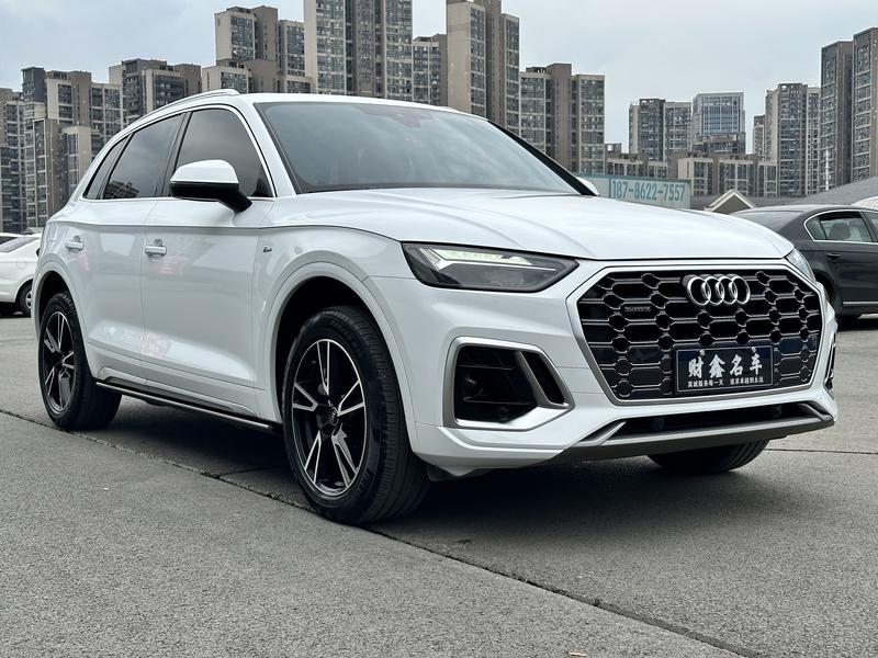 Audi Q5L, 2024 — фото 3 из 12