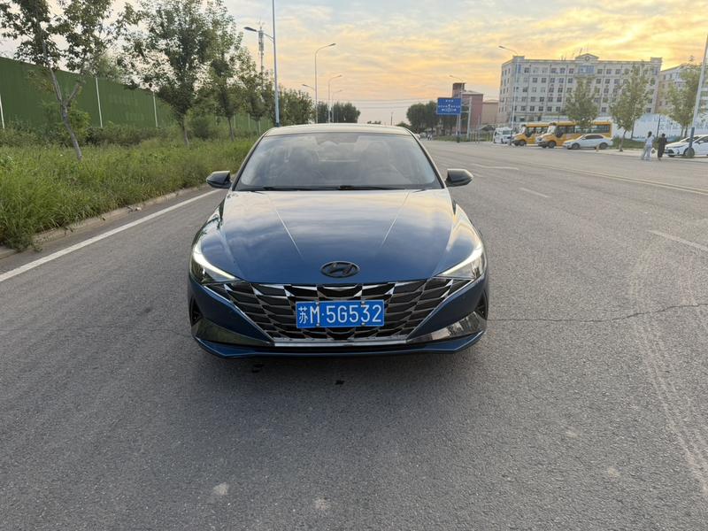 Hyundai Elantra N line, 2022 — фото 2 из 10