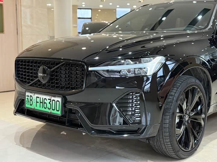 Volvo XC60 Hybrid, 2024 — фото 4 из 5