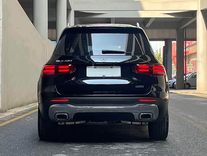 Mercedes-Benz GLB-Class, 2025 — фото 4 из 9