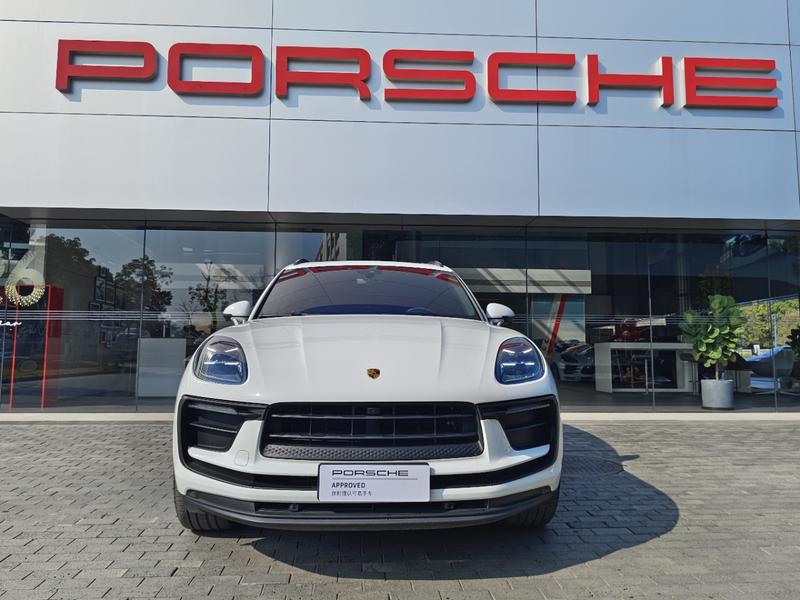 Porsche Macan, 2022 — фото 2 из 12
