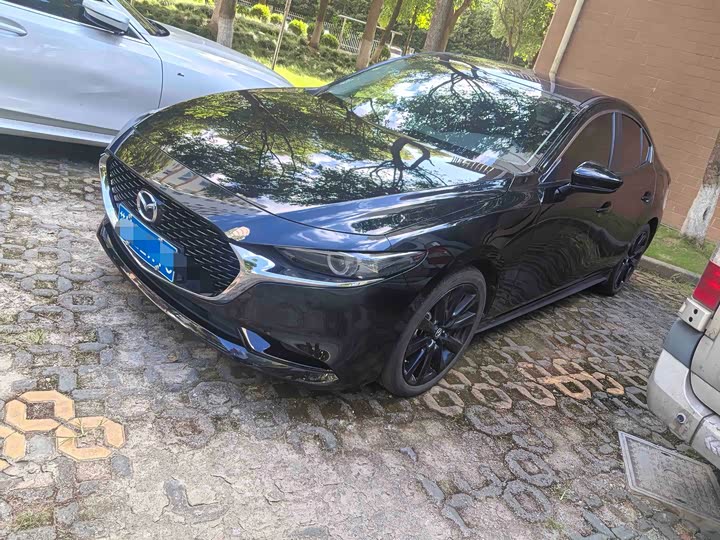 Mazda 3 (Axela), 2023 — купить в Иванове под ключ