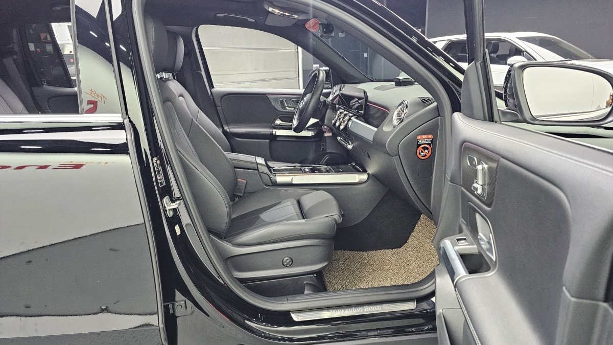 Mercedes-Benz GLB-Class, 2024 — фото 11 из 12