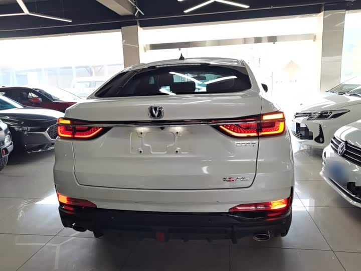 Changan CS85 Coupe, 2022 — фото 6 из 9