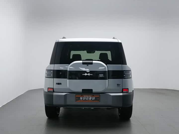 BYD FangChengBao Titanium 7 (Tai 7), 2026 — фото 4 из 9