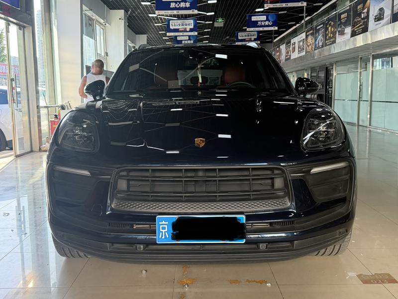 Porsche Macan, 2023 — фото 2 из 11