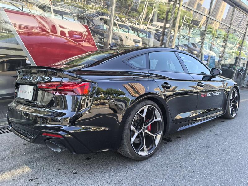 Audi RS 5, 2025 — фото 6 из 12