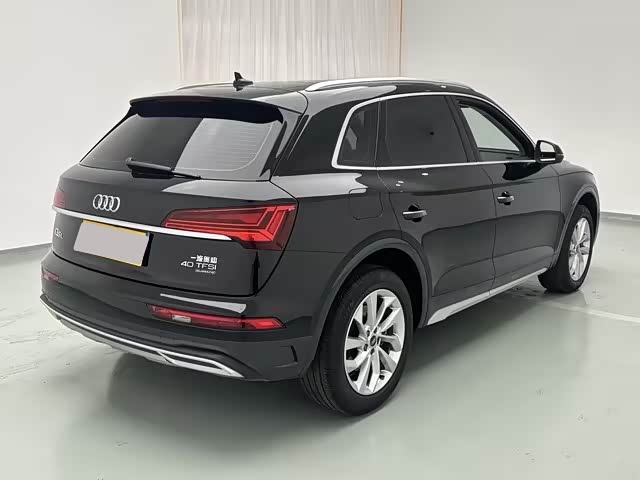 Audi Q5L, 2024 — фото 2 из 9