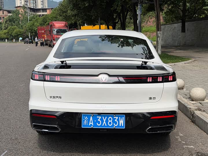 Changan Eado Plus, 2025 — фото 4 из 9