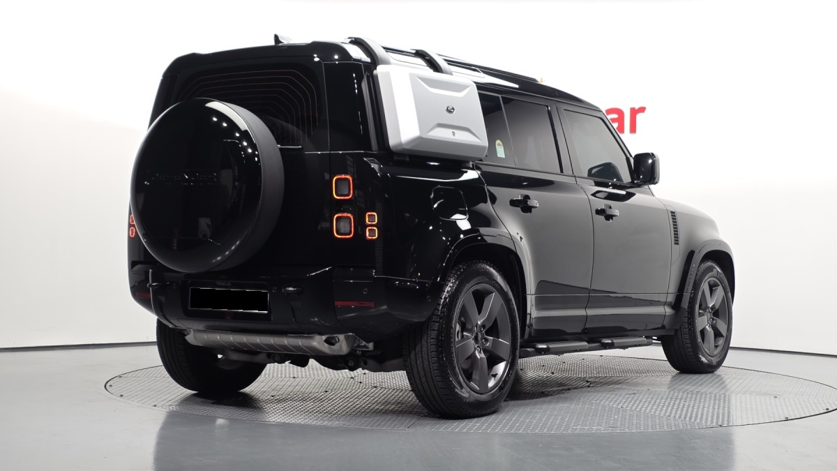 Land Rover Defender, 2025 — фото 2 из 12