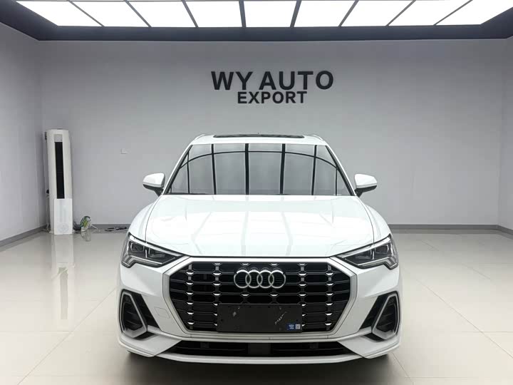Audi Q3, 2022 — фото 2 из 9