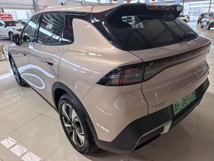 Changan Qiyuan (Nevo) Q05, 2025 — фото 6 из 9