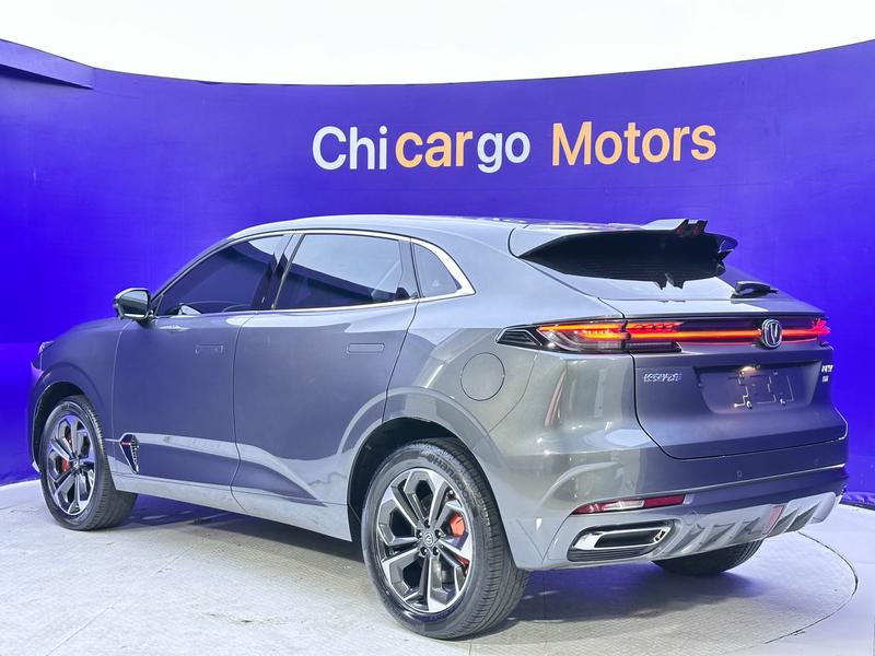 Changan UNI-K Hybrid, 2021 — фото 5 из 12