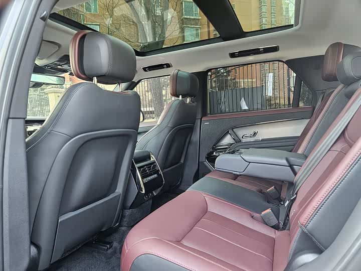 Land Rover Range Rover Sport, 2023 — фото 8 из 9