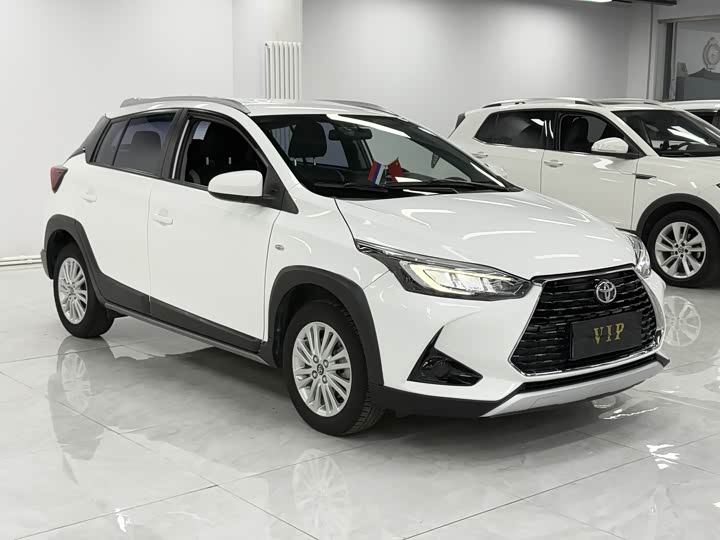 Toyota Yaris L Hatchback, 2021 — фото 3 из 9