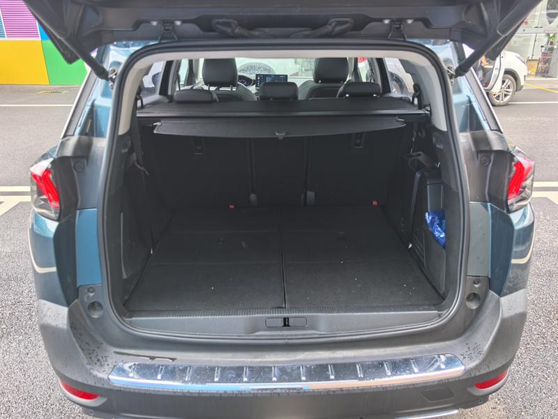 Peugeot 5008, 2022 — фото 11 из 12
