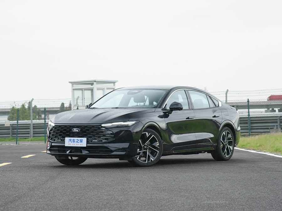 Ford Mondeo, 2026 — купить в Казани под ключ