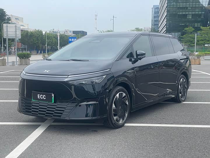 XPeng X9, 2023 — купить в Брянске под ключ