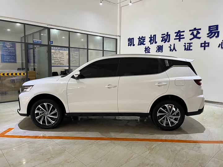 Geely Vision X6, 2022 — фото 7 из 9