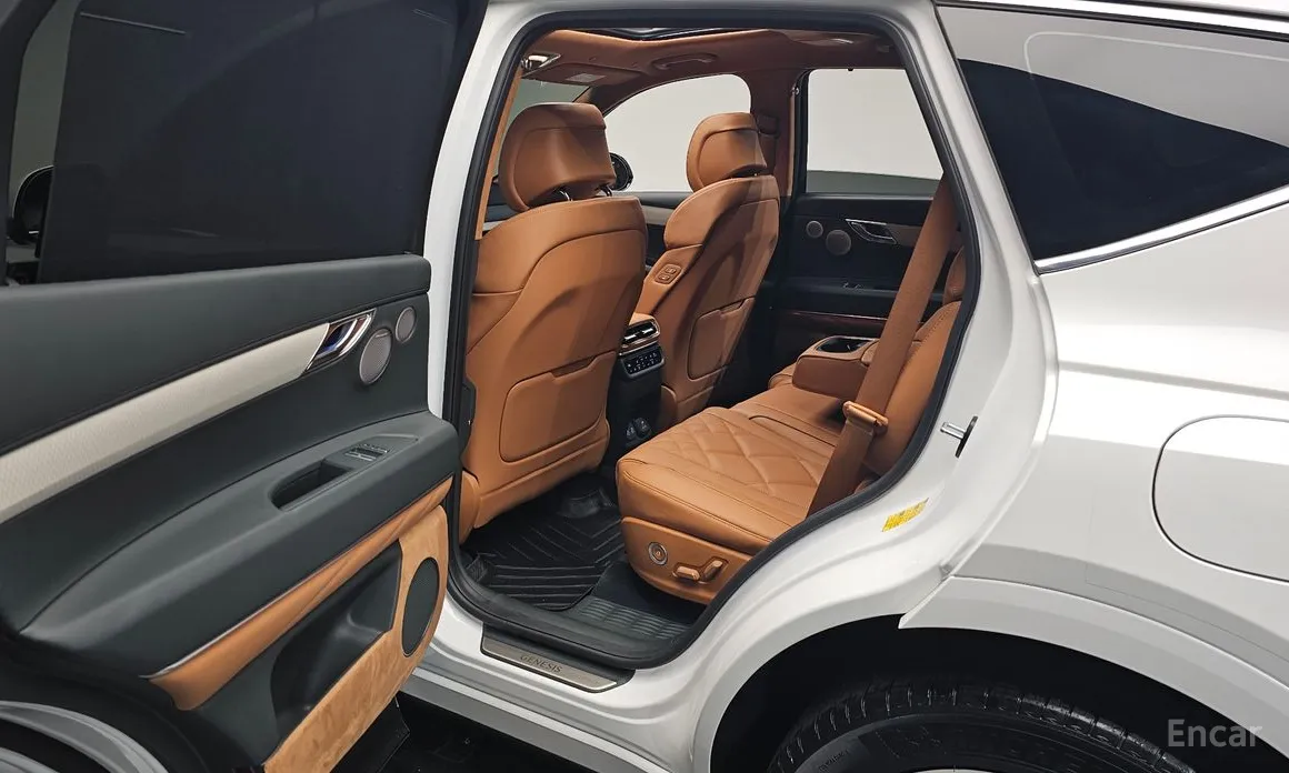 Genesis GV80, 2025 — фото 11 из 12