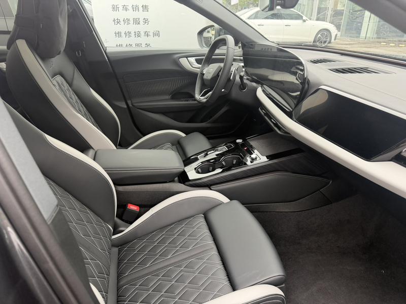 Audi A5L, 2025 — фото 9 из 12