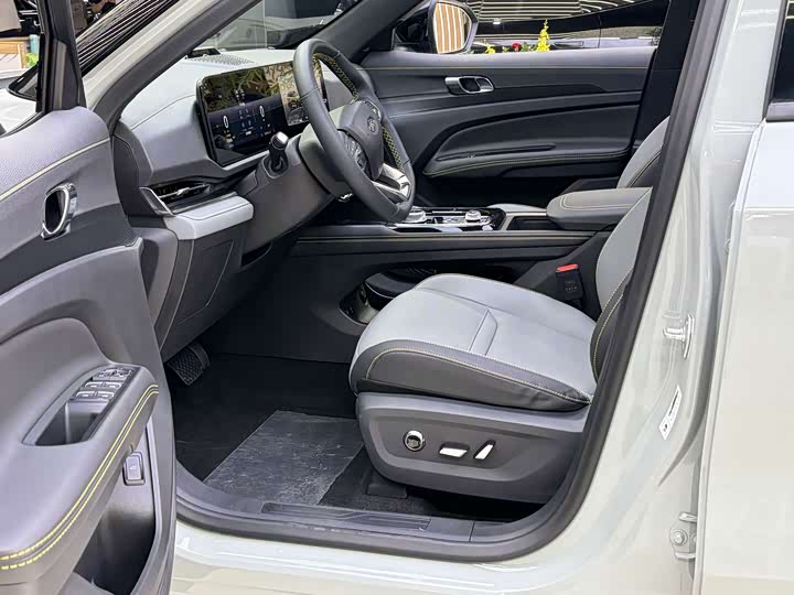 Ford Equator Sport Hybrid, 2024 — фото 7 из 9