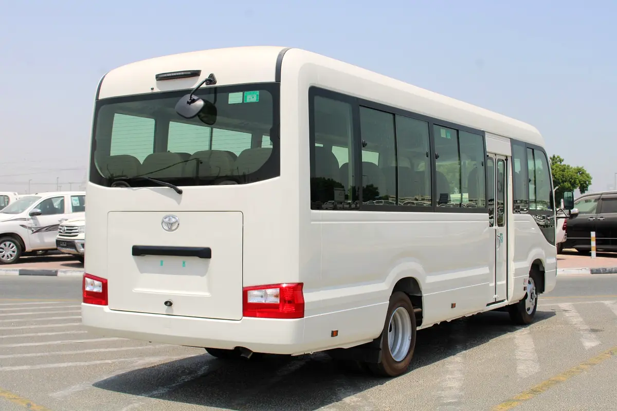 Toyota Coaster, 2026 — фото 6 из 10
