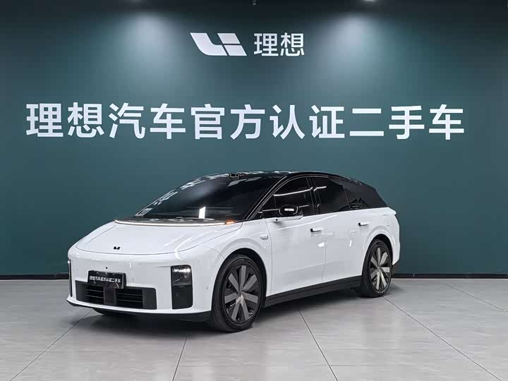 LiXiang i6, 2025 — купить в Санкт-Петербурге под ключ