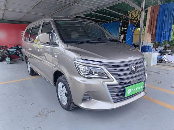 Dongfeng Forthing Lingzhi M5, 2025 — фото 4 из 9