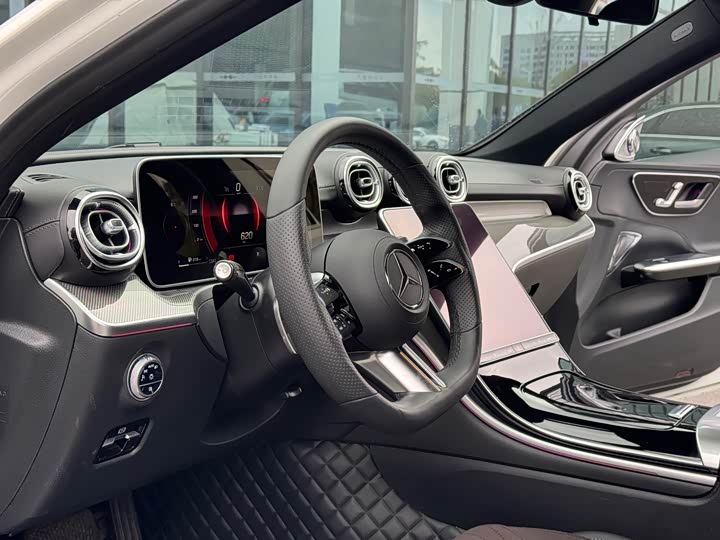 Mercedes-Benz C-Class, 2022 — фото 4 из 9