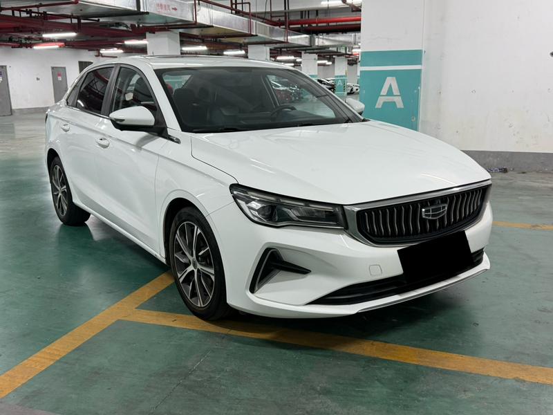 Geely Emgrand, 2022 — фото 3 из 12