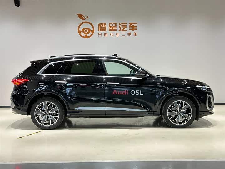 Audi Q5L, 2025 — фото 3 из 9