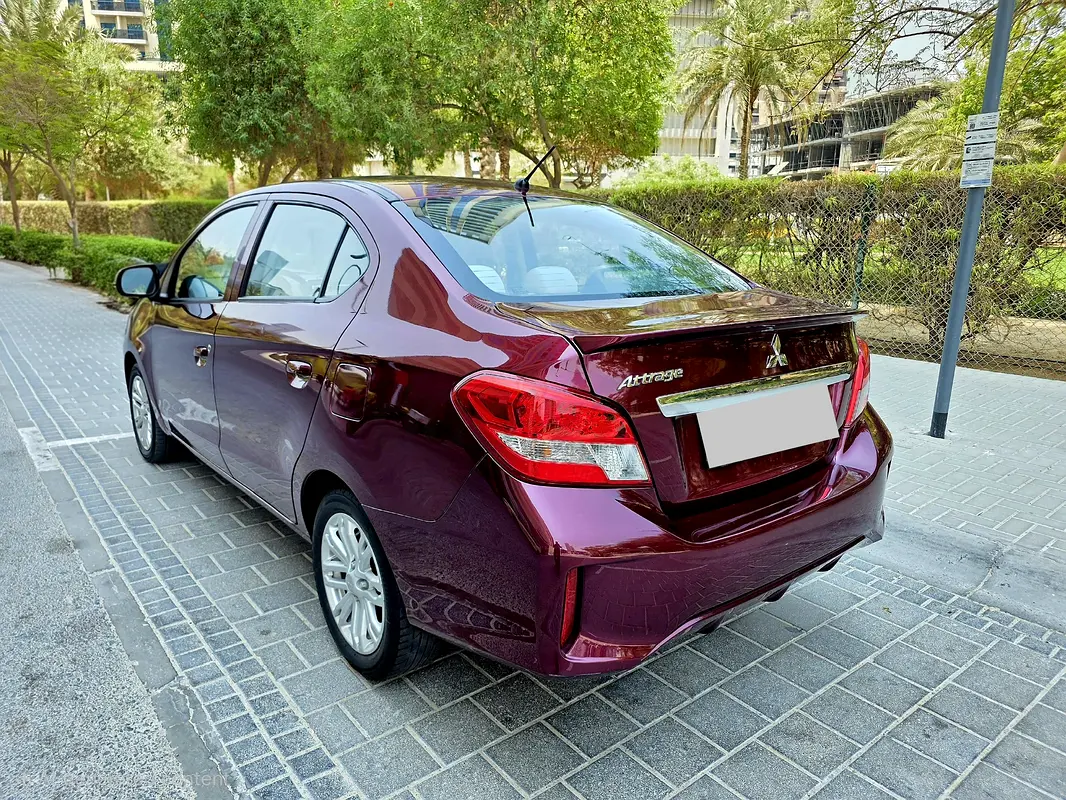 Mitsubishi Attrage, 2023 — фото 5 из 10