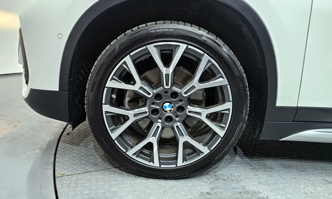 BMW X1, 2022 — фото 5 из 12